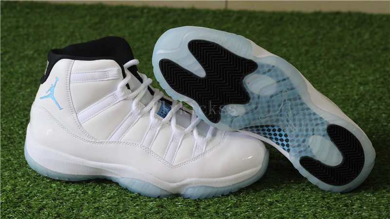 Air Jordan 11 Retro Columbia Legend Blue